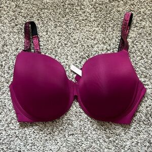 Victoria’s Secret Bra - 34DDD